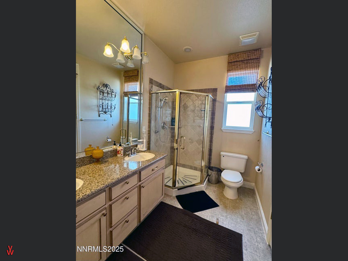 5188SnowyMountainDr-Bathroom2
