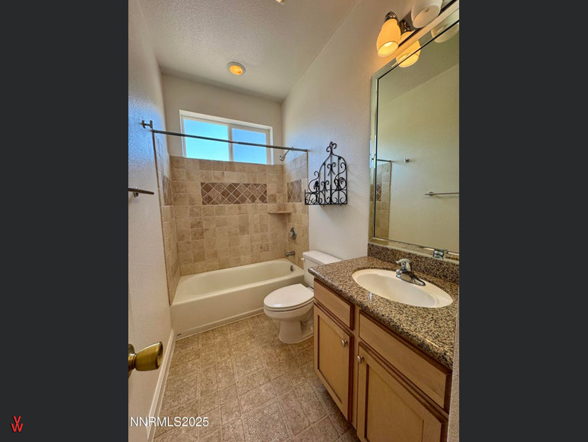 5188SnowyMountainDr-Bathroom3