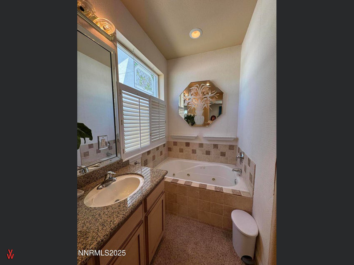 5188SnowyMountainDr-Bathroom4