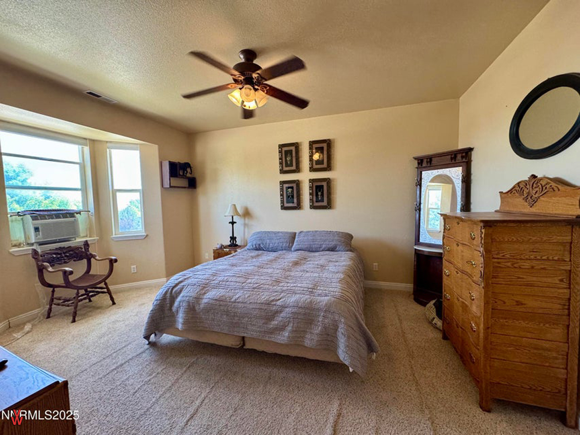 5188SnowyMountainDr-Bedroom