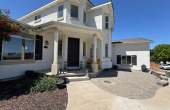 5188SnowyMountainDr-FrontPorch