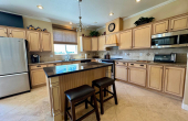 5188SnowyMountainDr-Kitchen