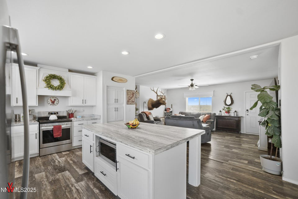 20250908211358834820000000-o