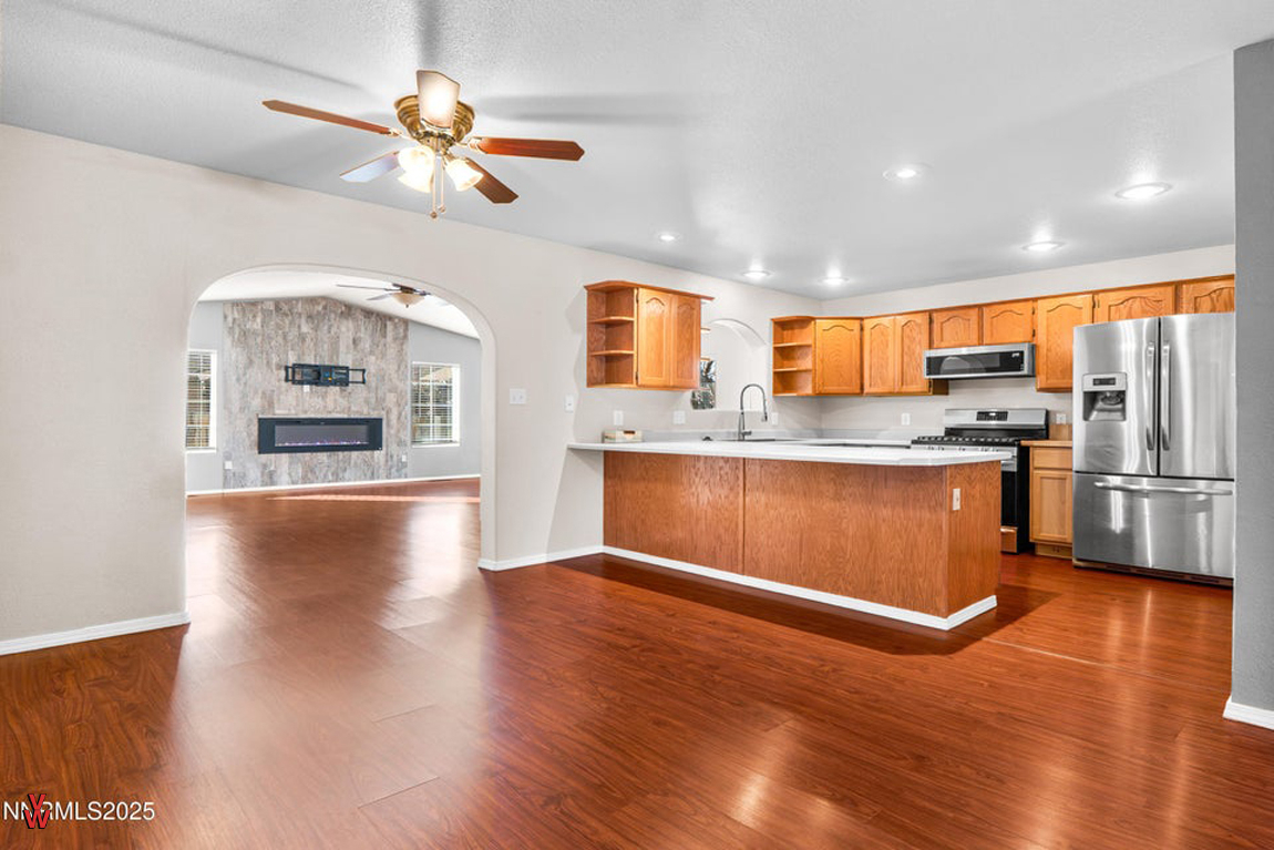 1834ScottSt-Kitchen_Dining