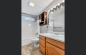 1834ScottSt-GuestBath