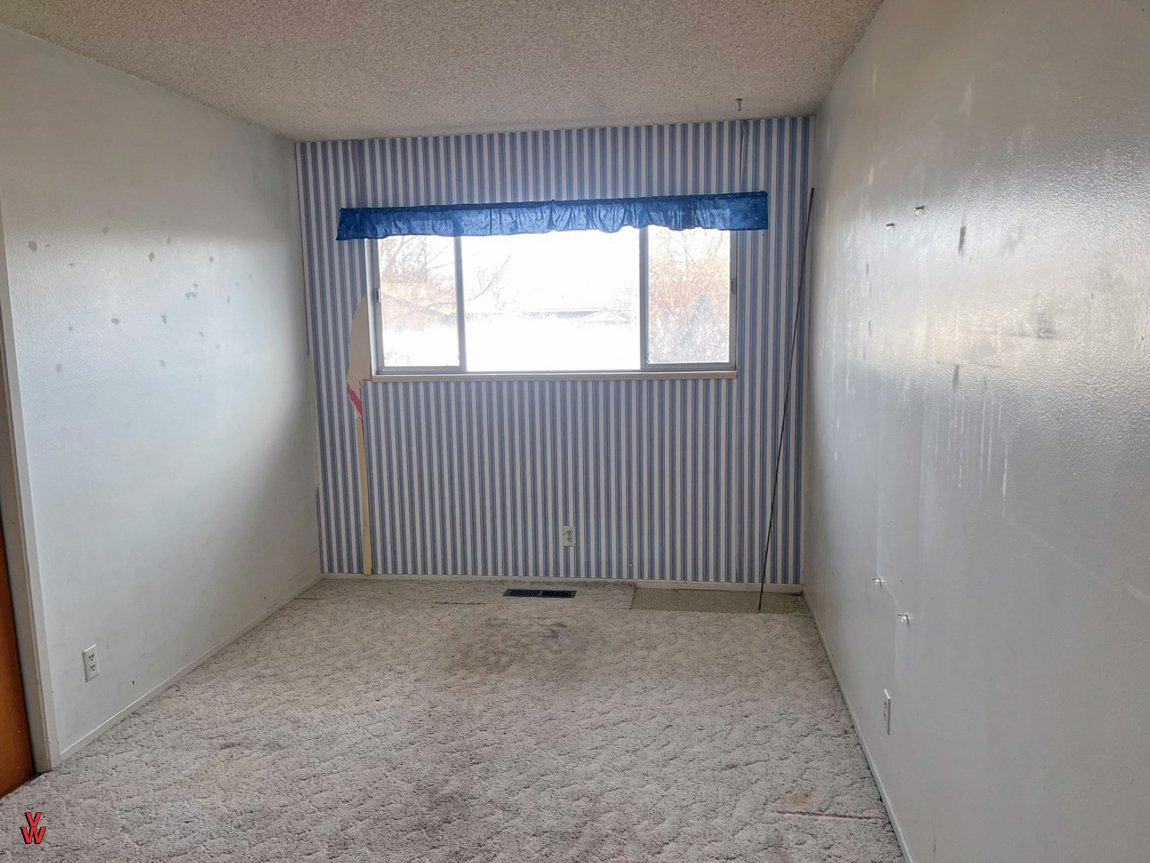 280SGalenaSt-BedroomNew