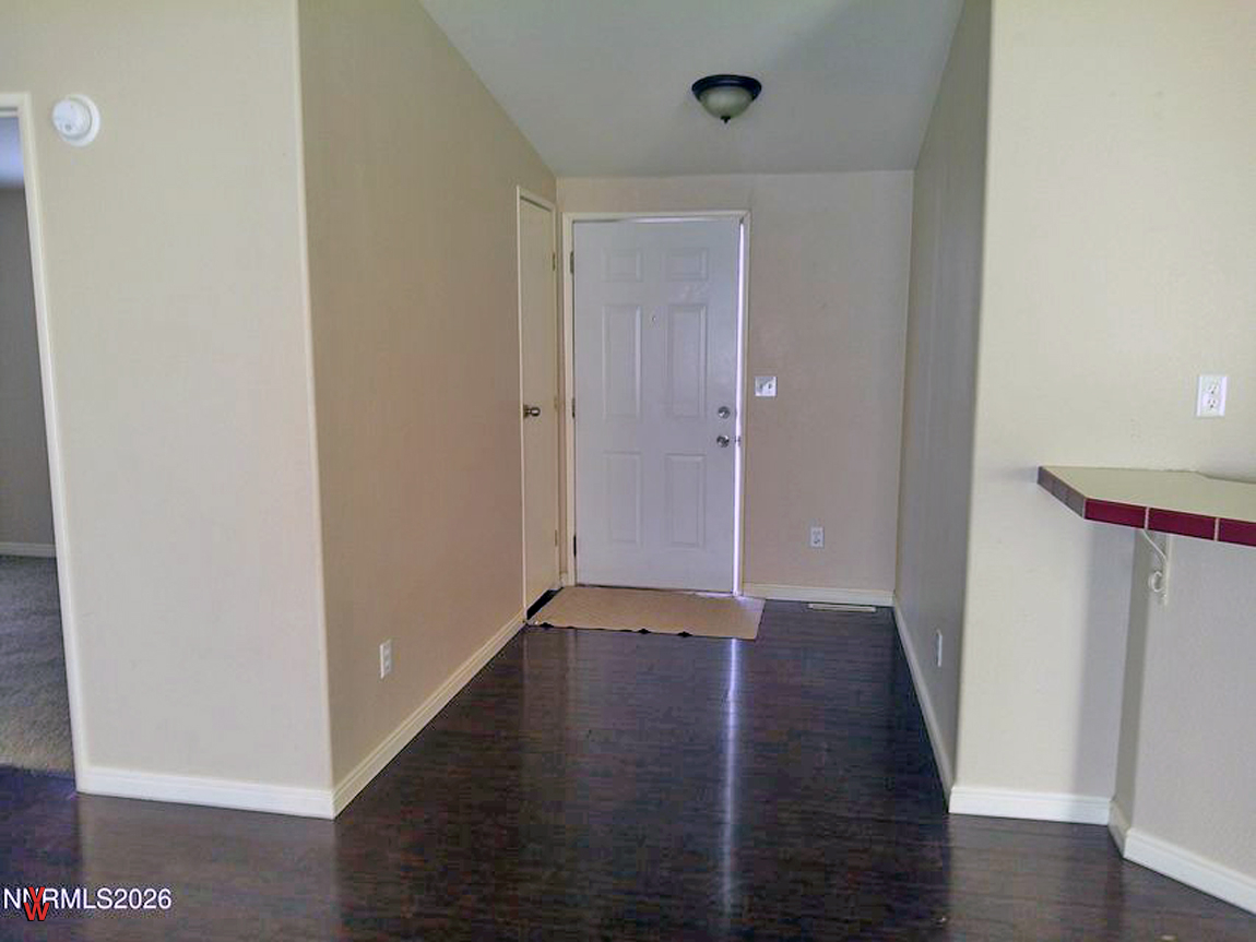 4210AlloyCt-EntryArea