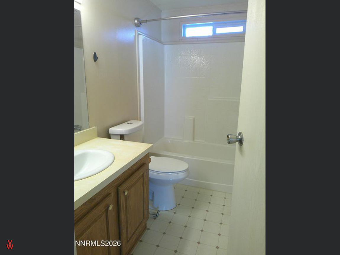 4210AlloyCt-GuestBath