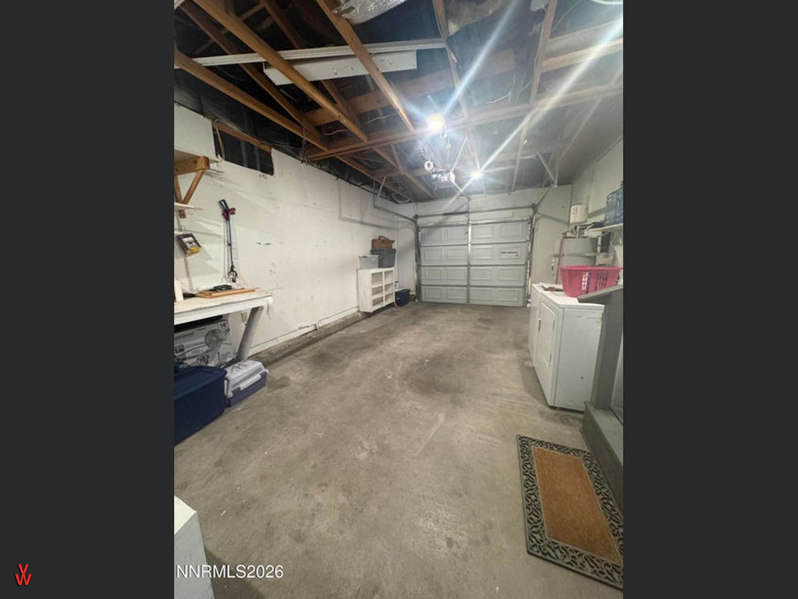 1823PearceSt-GarageInterior