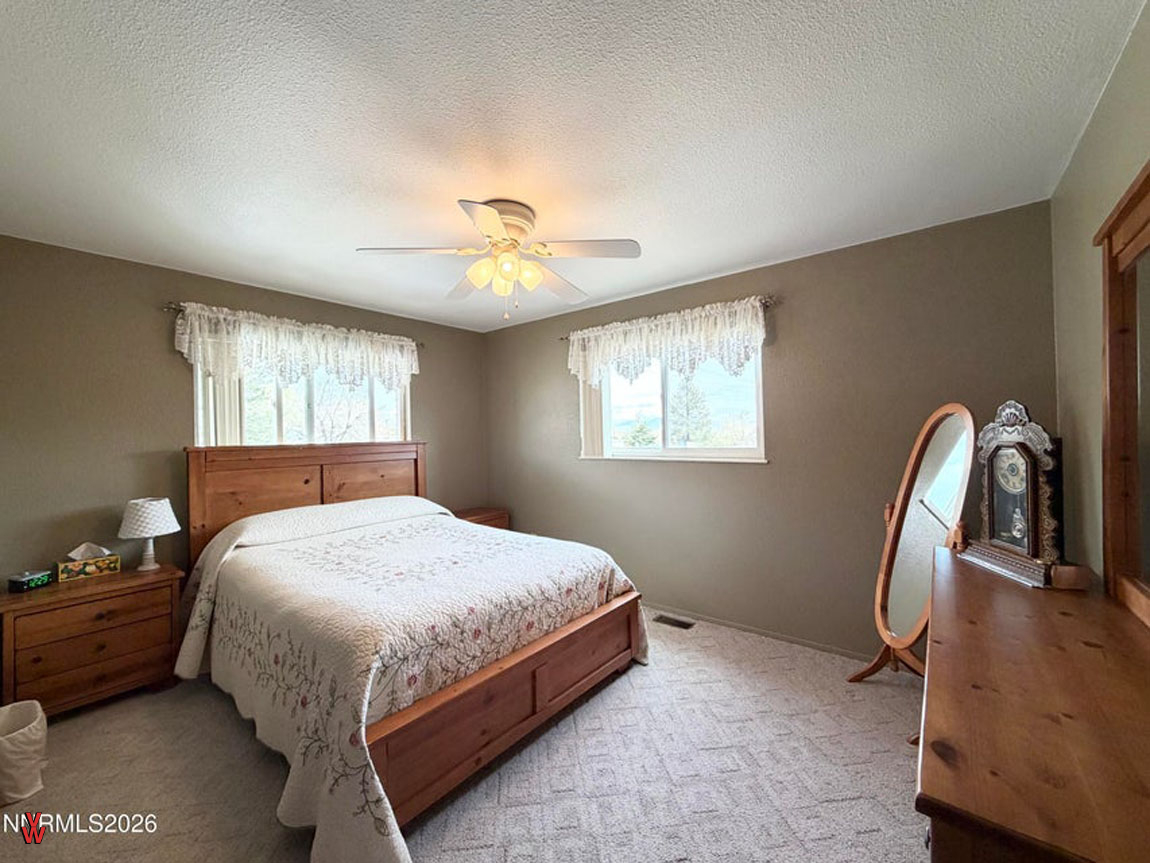 141WNationalAve-Bedroom1