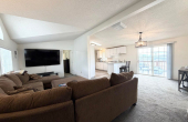 4070TurnerLn-LivingRoom2
