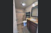 1204OcalaAve-Bathroom2