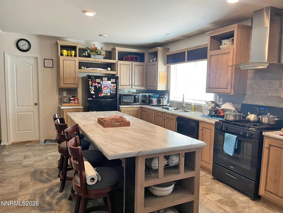 615ENationalAve-Kitchen2