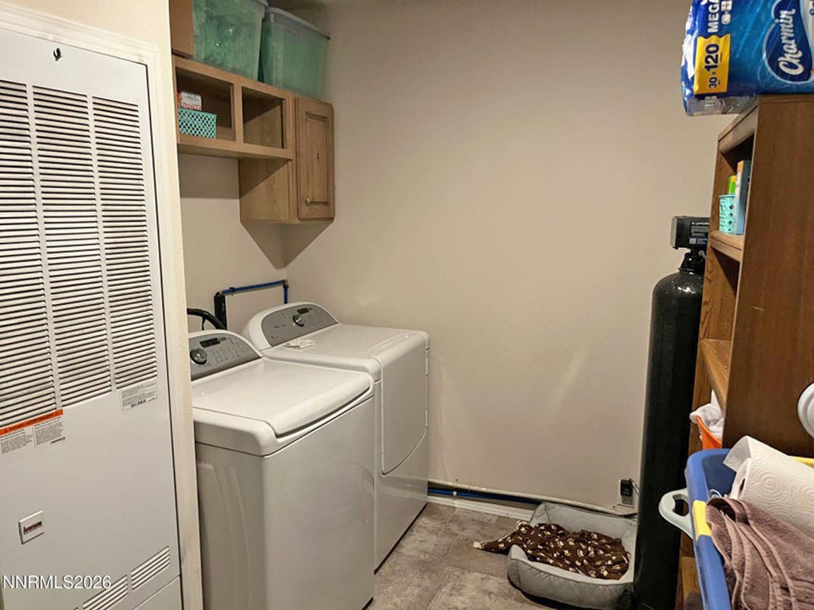 615ENationalAve-LaundryRoom