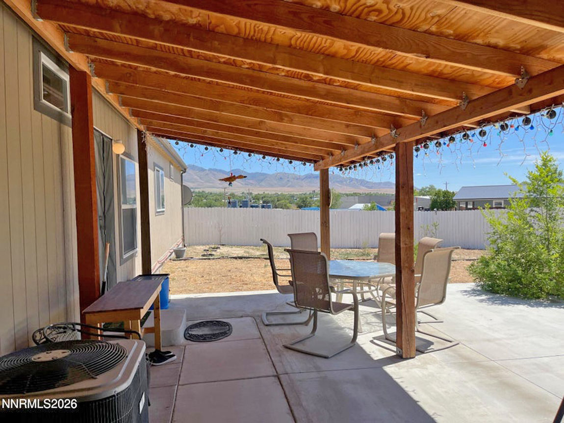 615ENationalAve-Patio