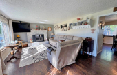 350EMinorSt-LivingRoom3