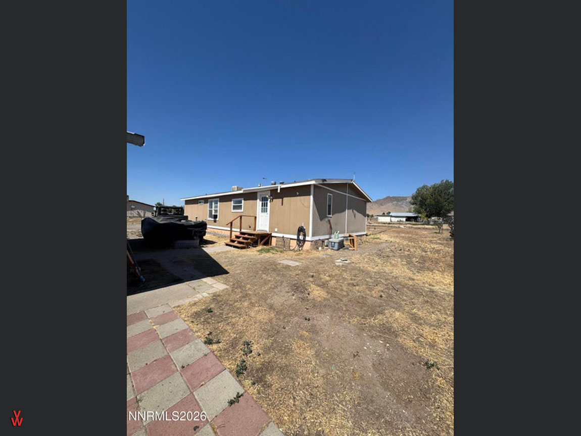 9450SBettyLn-Back