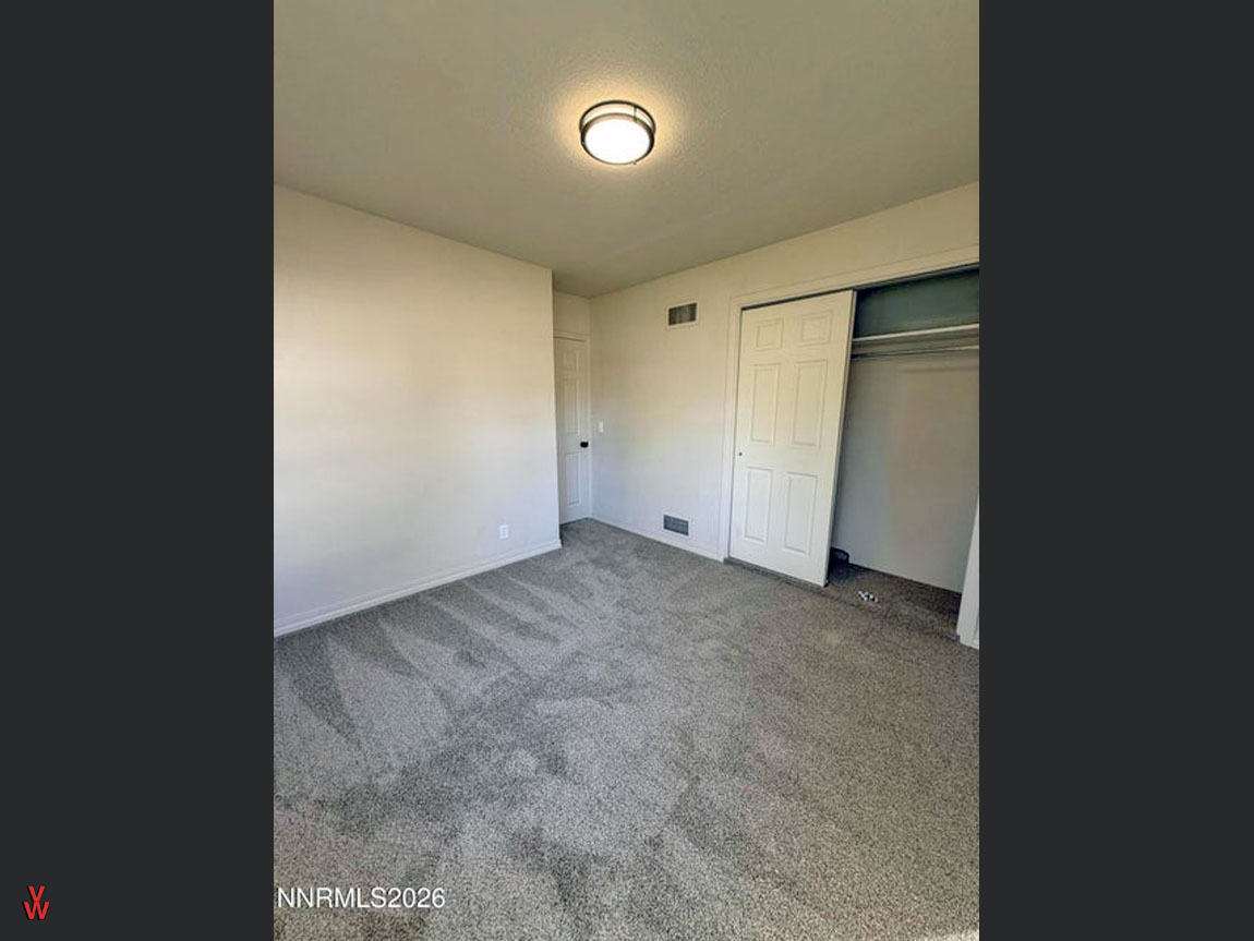 1185SBridgeSt-Bedroom2