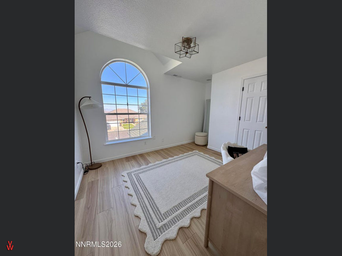 5230OffenhauserDr-Bedroom2
