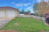 4158BrokenHillDr. - Front2